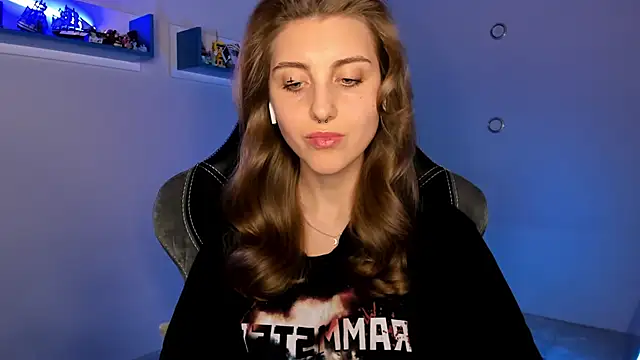 Snapshot of CassiaBlade1 chatting on February 21, 2025, 7:43 pm CassiaBlade1 online show from February 21, 2025, 7:43 pm