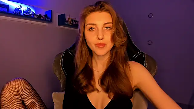 Snapshot of CassiaBlade1 chatting on February 26, 2025, 7:27 pm CassiaBlade1 online show from February 26, 2025, 7:27 pm