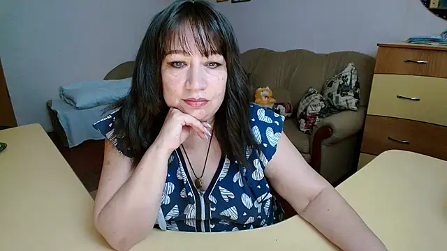 Lucretia Goldi  online show from October 24, 2025, 9:11 pm