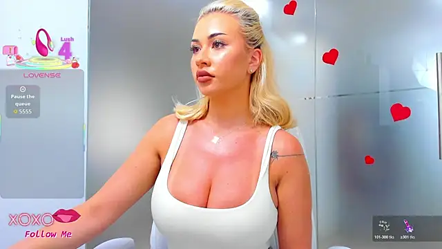 Snapshot of sassy_madeline chatting on July 10, 2026, 4:39 am sassy madeline online show from July 10, 2026, 4:39 am