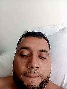 Snapshot of bby2279 chatting on February 12, 2026, 5:30 pm bby2279 online show from February 12, 2026, 5:30 pm