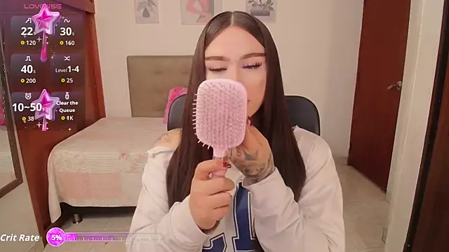 Miley Baker online show from October 25, 2025, 3:29 pm