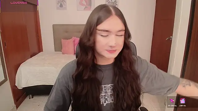 Miley Baker online show from January 12, 2026, 6:35 pm