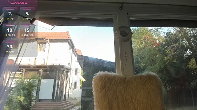 Naila18 online show from October 22, 2025, 6:57 am