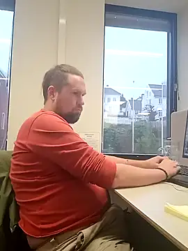 Snapshot of Tj1sen chatting on January 17, 2025, 11:49 am Tj1sen online show from January 17, 2025, 11:49 am