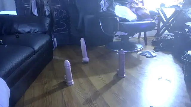 Snapshot of TheHellBilly chatting on February 2, 2026, 6:17 pm TheHellBilly online show from February 2, 2026, 6:17 pm