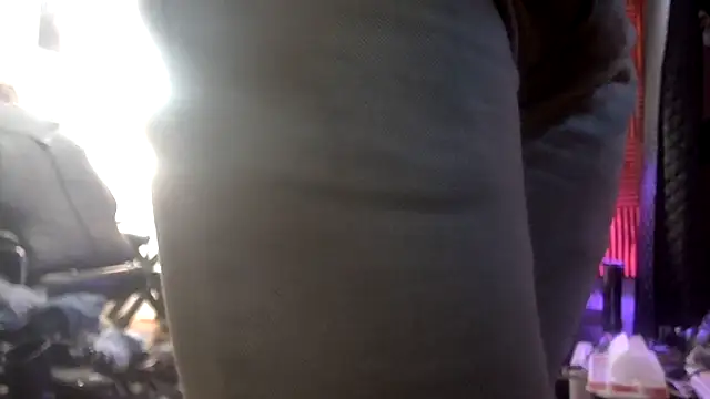 Snapshot of TheHellBilly chatting on February 16, 2026, 9:00 pm TheHellBilly online show from February 16, 2026, 9:00 pm