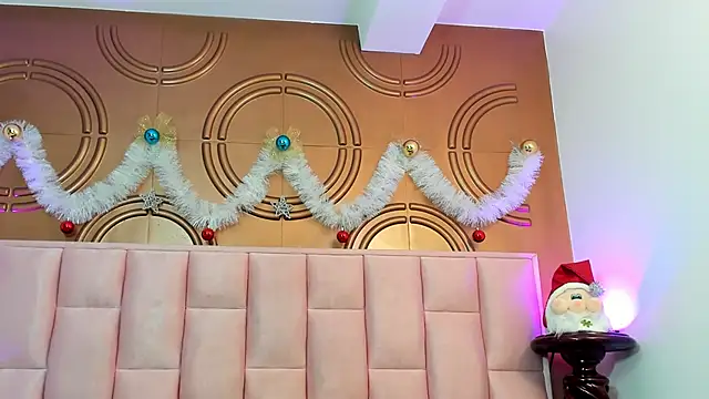 valeriaa19 online show from December 6, 2024, 11:22 am