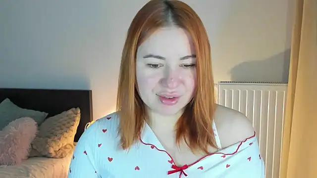 LAYLAxSTAR online show from November 21, 2025, 7:18 am