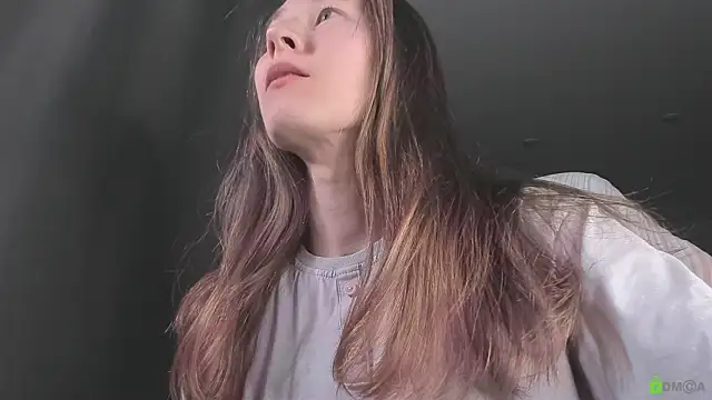 Snapshot of Courtney_Luv chatting on March 31, 2026, 3:45 pm Courtney Luv online show from March 31, 2026, 3:45 pm