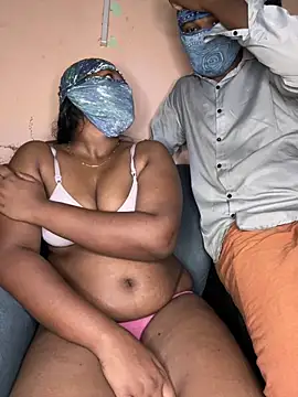 Snapshot of falooda288 chatting on December 15, 2025, 3:44 am falooda288 online show from December 15, 2025, 3:44 am