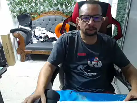 Snapshot of alexam_gal@xh chatting on January 7, 2025, 11:14 pm alexam galxh online show from January 7, 2025, 11:14 pm