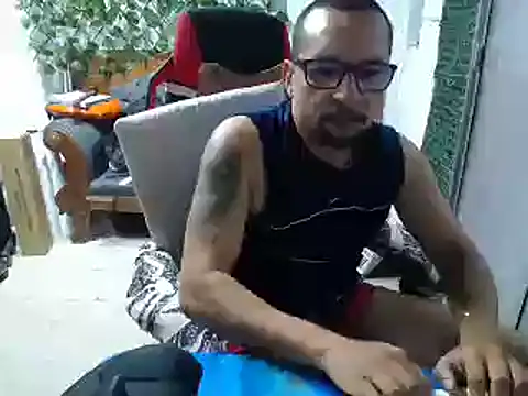 Snapshot of alexam_gal@xh chatting on January 9, 2025, 3:12 pm alexam galxh online show from January 9, 2025, 3:12 pm