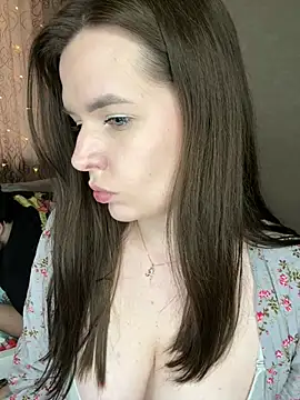 Snapshot of HellMoor chatting on February 28, 2025, 11:03 am HellMoor online show from February 28, 2025, 11:03 am