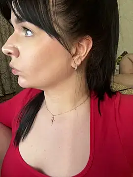 Snapshot of HellMoor chatting on February 18, 2026, 11:55 pm HellMoor online show from February 18, 2026, 11:55 pm