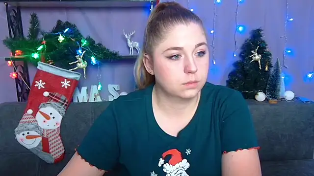 Snapshot of JessikaDaniel chatting on December 18, 2024, 7:15 am JessikaDaniel online show from December 18, 2024, 7:15 am