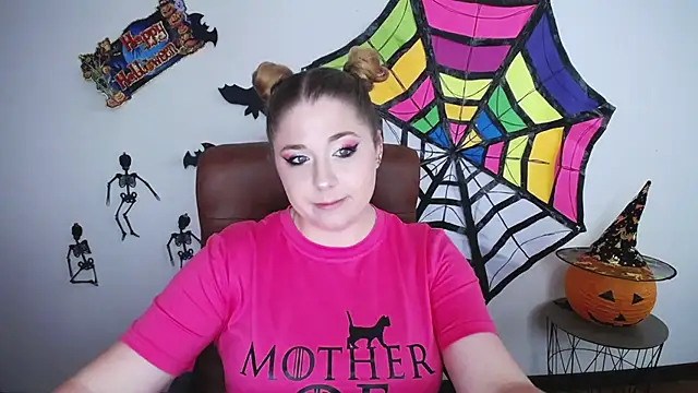 JessikaDaniel online show from October 28, 2025, 7:23 am