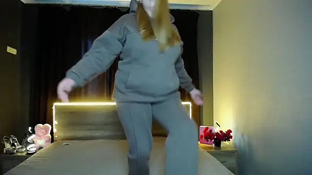 JessikaDaniel online show from February 4, 2026, 7:36 am