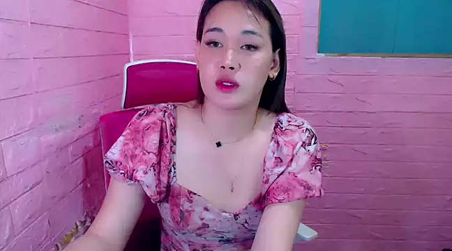 Snapshot of 9inSelfSucker chatting on February 18, 2025, 1:33 pm 9inSelfSucker online show from February 18, 2025, 1:33 pm