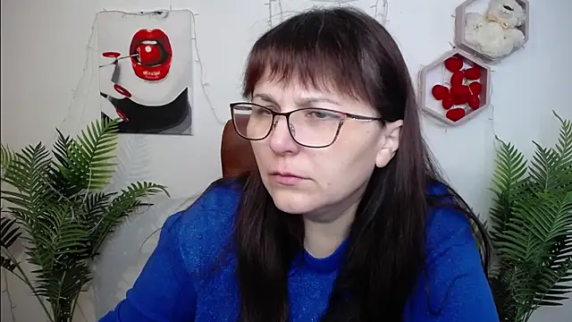 Snapshot of AliceInksSweetty chatting on February 28, 2026, 7:09 am AliceInksSweetty online show from February 28, 2026, 7:09 am