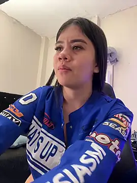 Snapshot of Alhanna_ chatting on March 15, 2025, 12:58 am Alhanna online show from March 15, 2025, 12:58 am