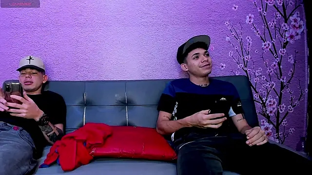 Snapshot of SecretsParty chatting on October 26, 2025, 3:34 am SecretsParty online show from October 26, 2025, 3:34 am