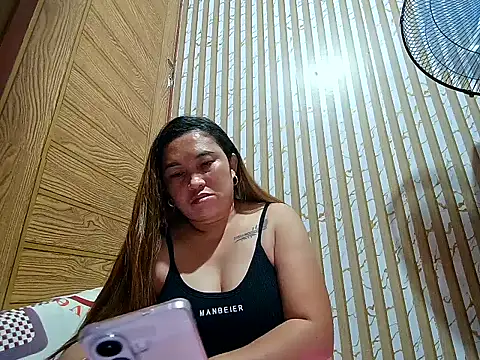 Snapshot of LalaiAsian chatting on February 3, 2026, 3:50 pm LalaiAsian online show from February 3, 2026, 3:50 pm