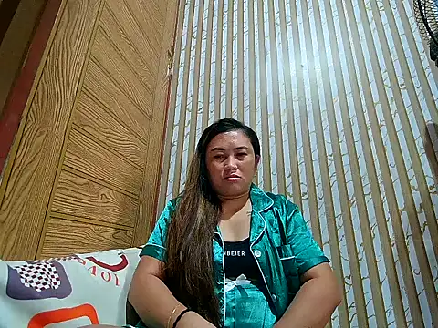 Snapshot of LalaiAsian chatting on February 5, 2026, 11:31 pm LalaiAsian online show from February 5, 2026, 11:31 pm