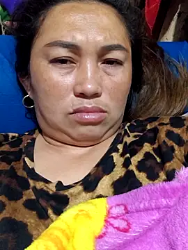 Snapshot of LalaiAsian chatting on February 8, 2026, 10:35 pm LalaiAsian online show from February 8, 2026, 10:35 pm