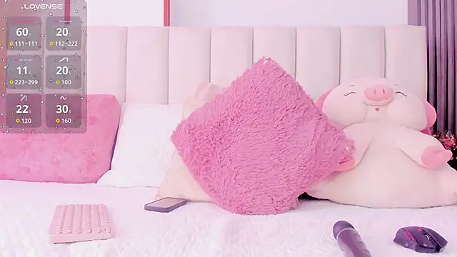 Snapshot of Skcarlet_beckett chatting on October 2, 2025, 1:40 pm Skcarlet beckett online show from October 2, 2025, 1:40 pm