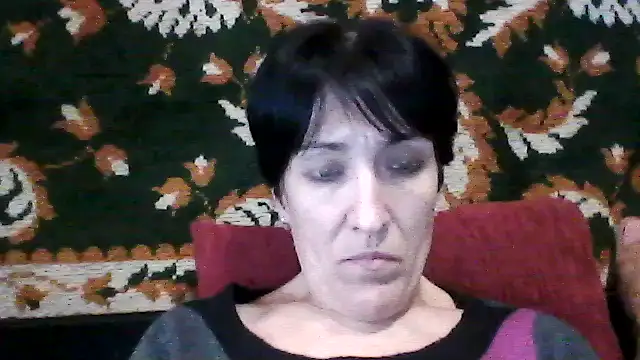 Snapshot of SunnyAmorre chatting on October 16, 2025, 10:05 am SunnyAmorre online show from October 16, 2025, 10:05 am