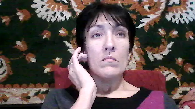 Snapshot of SunnyAmorre chatting on October 18, 2025, 8:26 am SunnyAmorre online show from October 18, 2025, 8:26 am