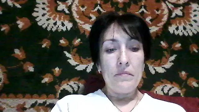 Snapshot of SunnyAmorre chatting on November 6, 2025, 7:42 am SunnyAmorre online show from November 6, 2025, 7:42 am