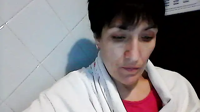Snapshot of SunnyAmorre chatting on November 20, 2025, 8:52 pm SunnyAmorre online show from November 20, 2025, 8:52 pm