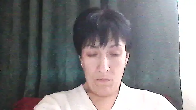Snapshot of SunnyAmorre chatting on November 21, 2025, 8:57 am SunnyAmorre online show from November 21, 2025, 8:57 am