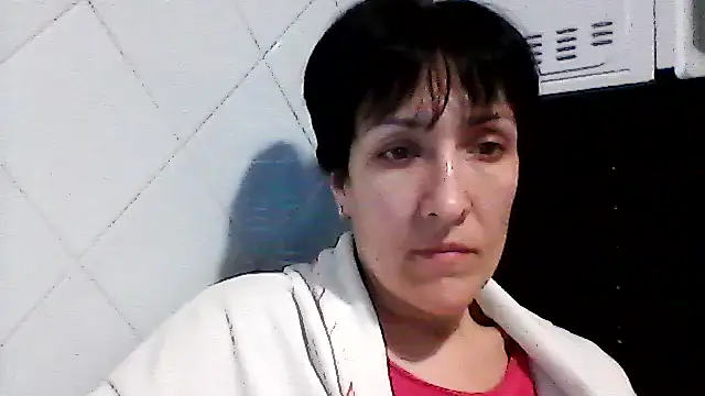 Snapshot of SunnyAmorre chatting on November 22, 2025, 7:57 pm SunnyAmorre online show from November 22, 2025, 7:57 pm
