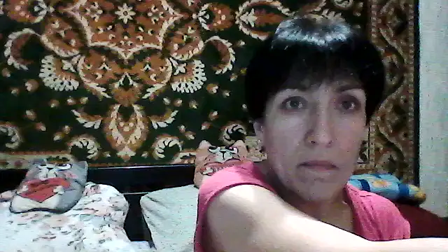 Snapshot of SunnyAmorre chatting on December 1, 2025, 9:42 pm SunnyAmorre online show from December 1, 2025, 9:42 pm