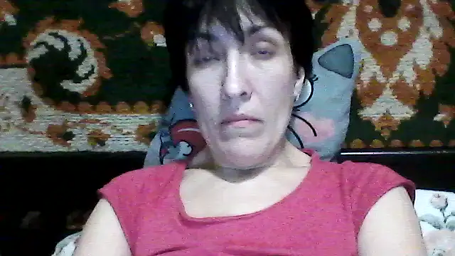 Snapshot of SunnyAmorre chatting on December 17, 2025, 9:32 pm SunnyAmorre online show from December 17, 2025, 9:32 pm