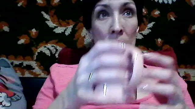 Snapshot of SunnyAmorre chatting on January 8, 2026, 11:34 am SunnyAmorre online show from January 8, 2026, 11:34 am