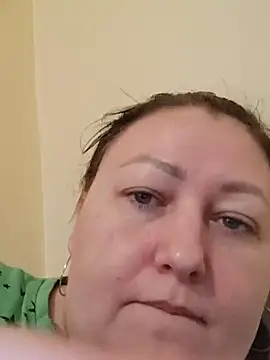 Rini333 online show from February 6, 2025, 10:48 am