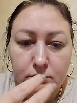 Rini333 online show from February 8, 2025, 3:53 pm