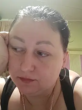 Rini333 online show from February 16, 2025, 5:48 am