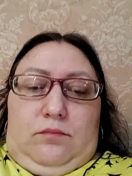 Rini333 online show from September 10, 2025, 1:44 pm