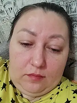 Rini333 online show from October 9, 2025, 5:27 am