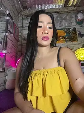 Snapshot of AsianMilfSheryl chatting on February 7, 2025, 7:50 am AsianMilfSheryl online show from February 7, 2025, 7:50 am