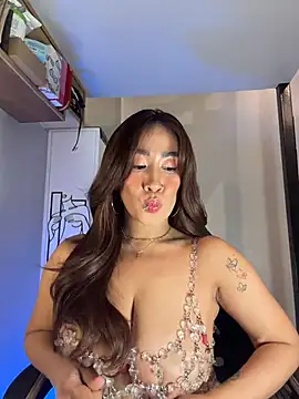 AsianMilfSheryl online show from February 25, 2026, 7:07 am