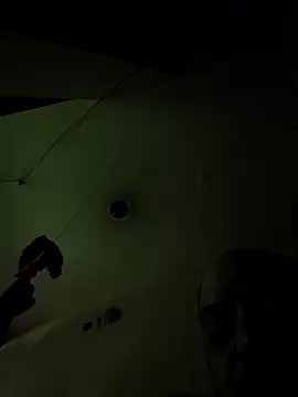 Snapshot of deshimund chatting on October 18, 2025, 5:46 pm deshimund online show from October 18, 2025, 5:46 pm