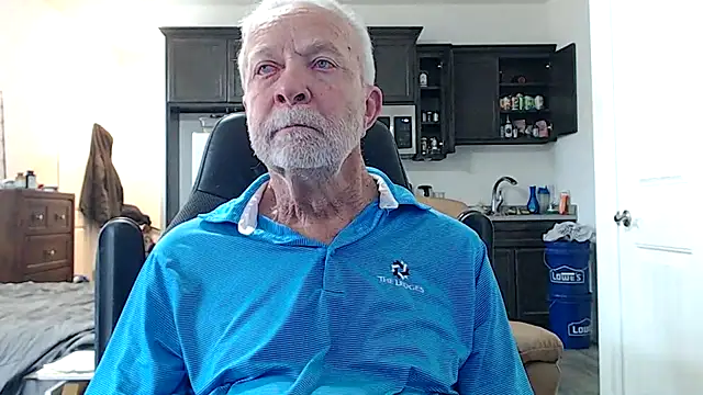 Snapshot of rockpoint69 chatting on January 14, 2026, 7:41 pm rockpoint69 online show from January 14, 2026, 7:41 pm