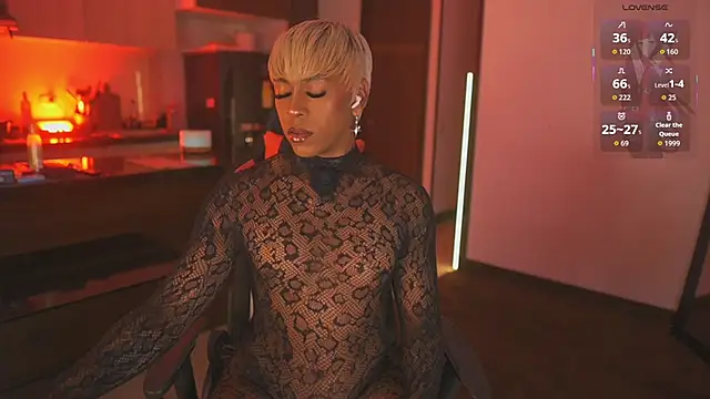 AmberRaus online show from November 29, 2025, 4:04 am