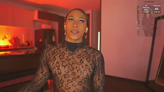 Snapshot of AmberRaus chatting on December 21, 2025, 3:24 am AmberRaus online show from December 21, 2025, 3:24 am